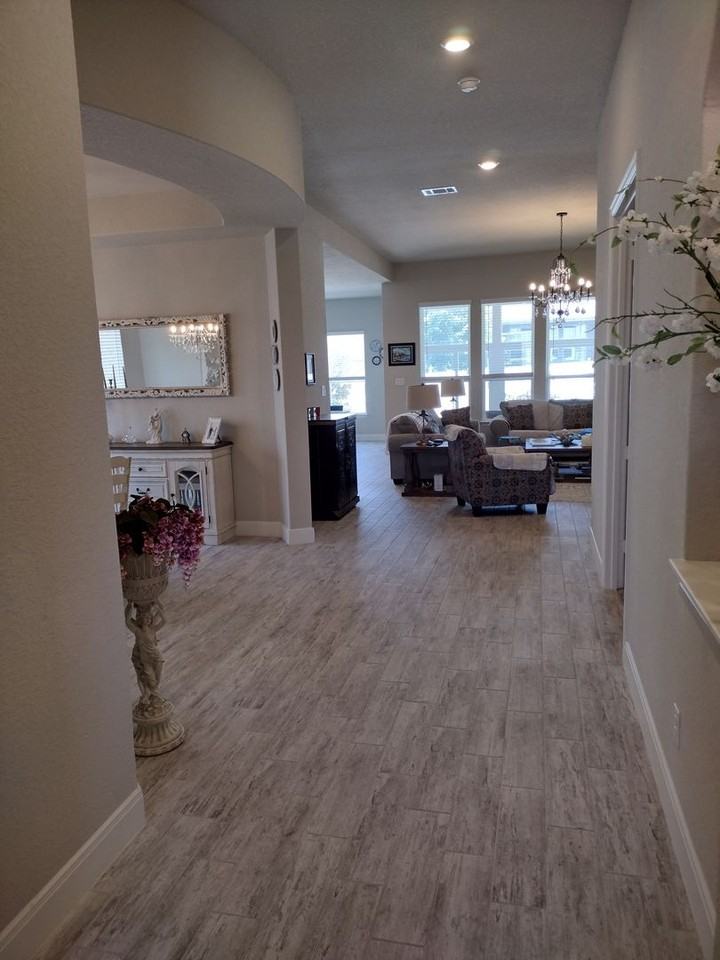 12307 Merritt Villa - Photo 2 of 50