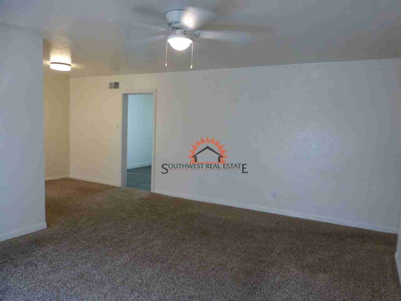 204 Sandia Dr - Photo 3 of 14