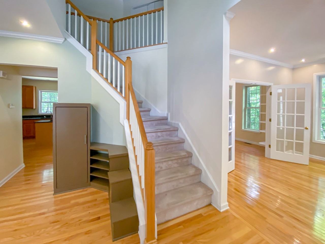 61 Old Wilder Ln - Photo 2 of 32