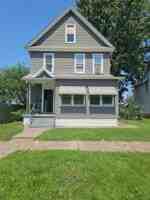 featured image of 2723 6th Ave