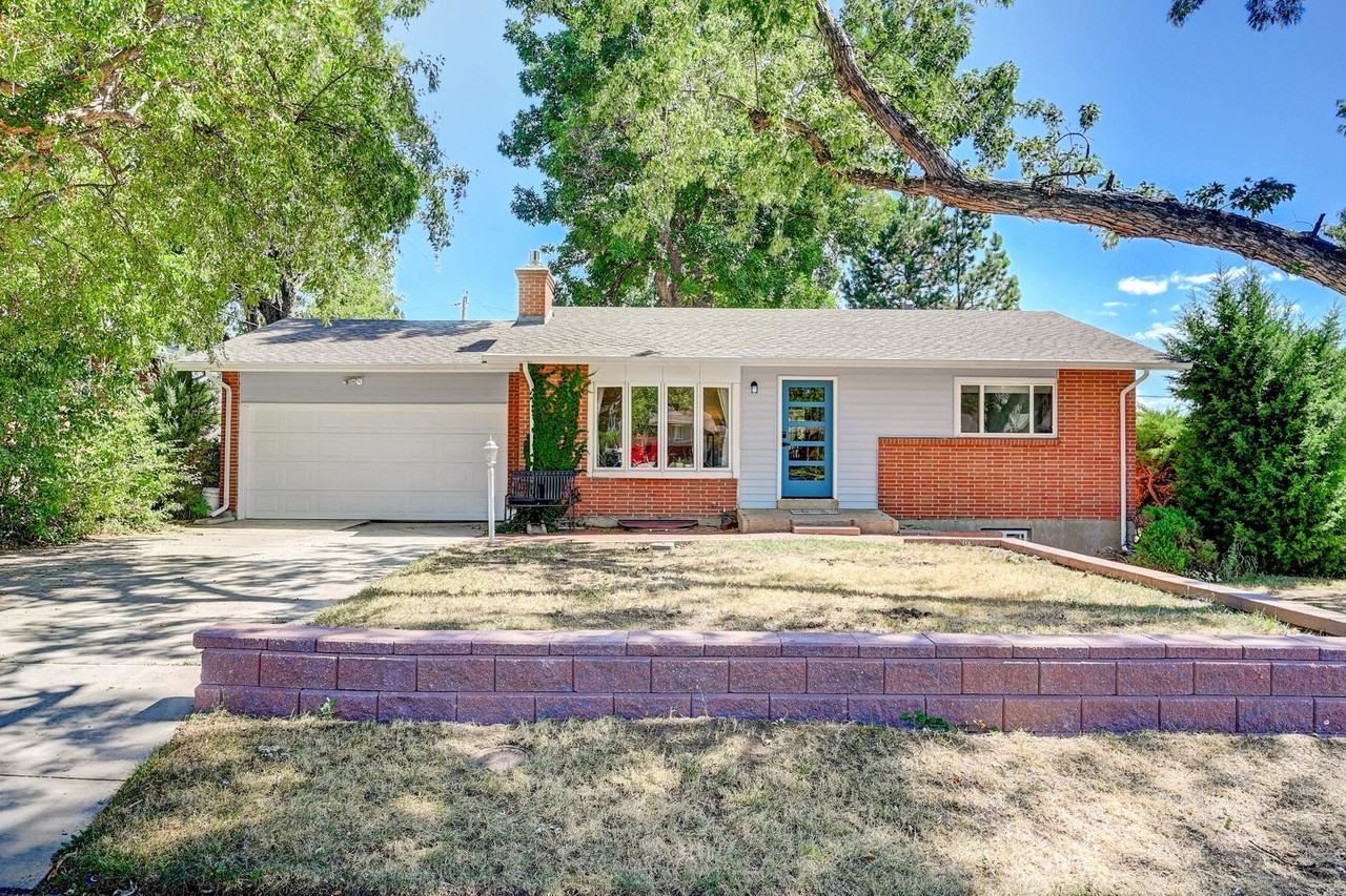 3740 W Eastman Ave - Photo 2 of 28