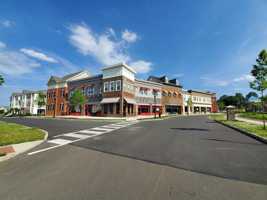 featured image of 90 Saddle Way