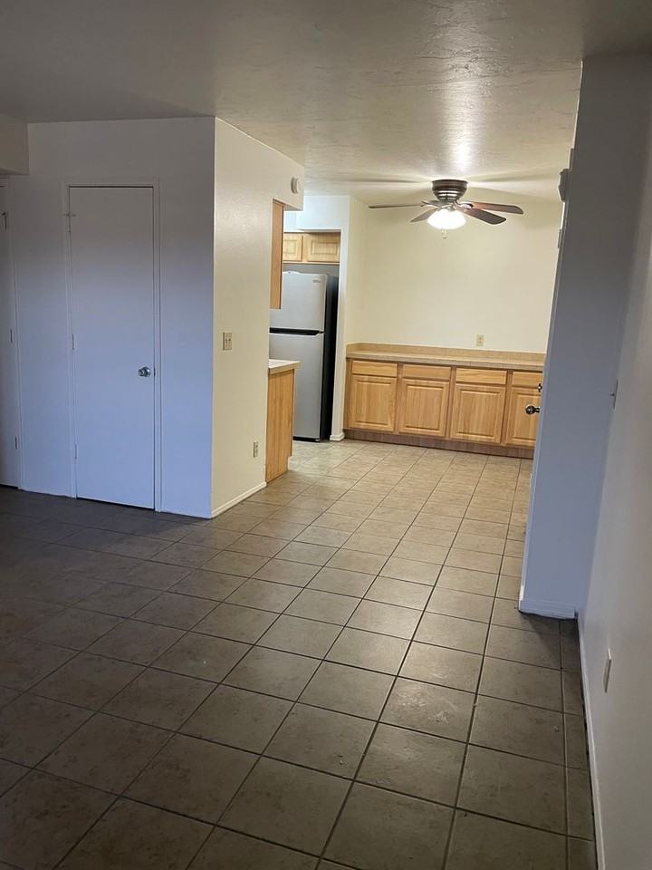 1810 Blacklidge #603/911 - Photo 3 of 10