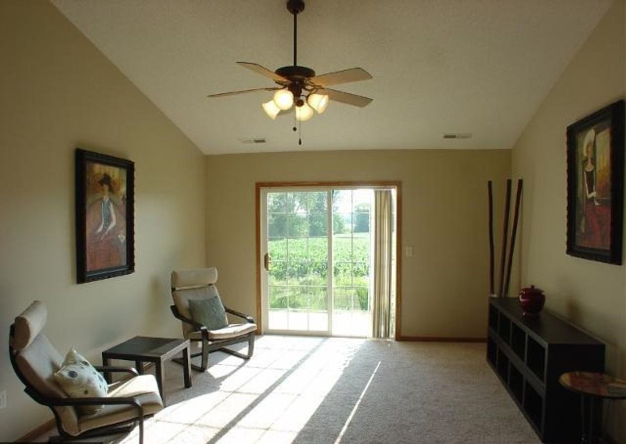 1415 Broadway - Photo 4 of 7