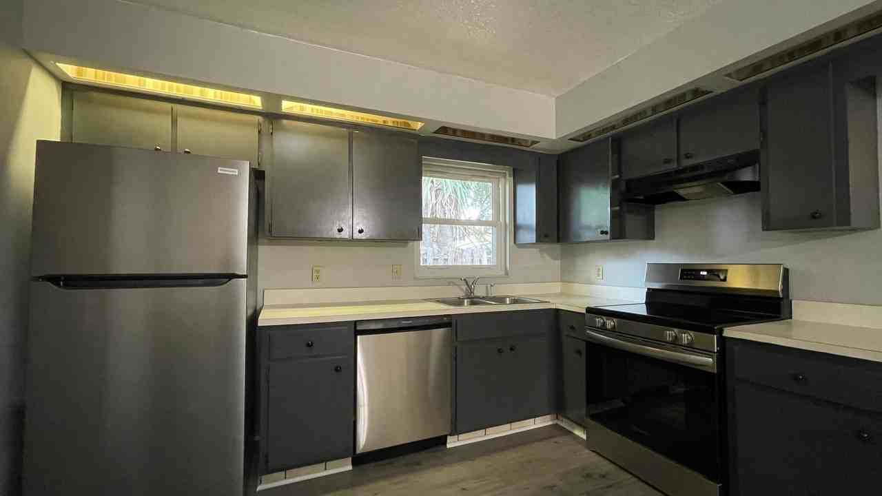 253 W Lake Ina Dr - Photo 5 of 24