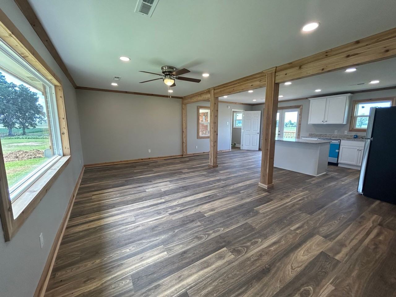 1700 Christmasville Rd - Photo 2 of 14