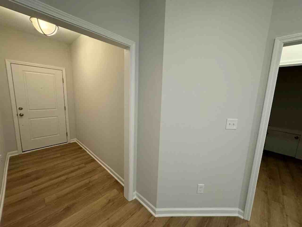144 White Oak Garden Way - Photo 3 of 32