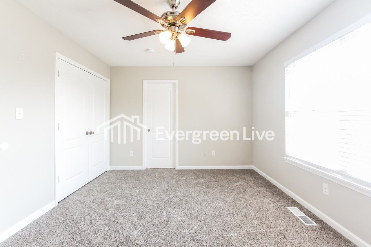 538 Fisher Creek Dr - Photo 7 of 15