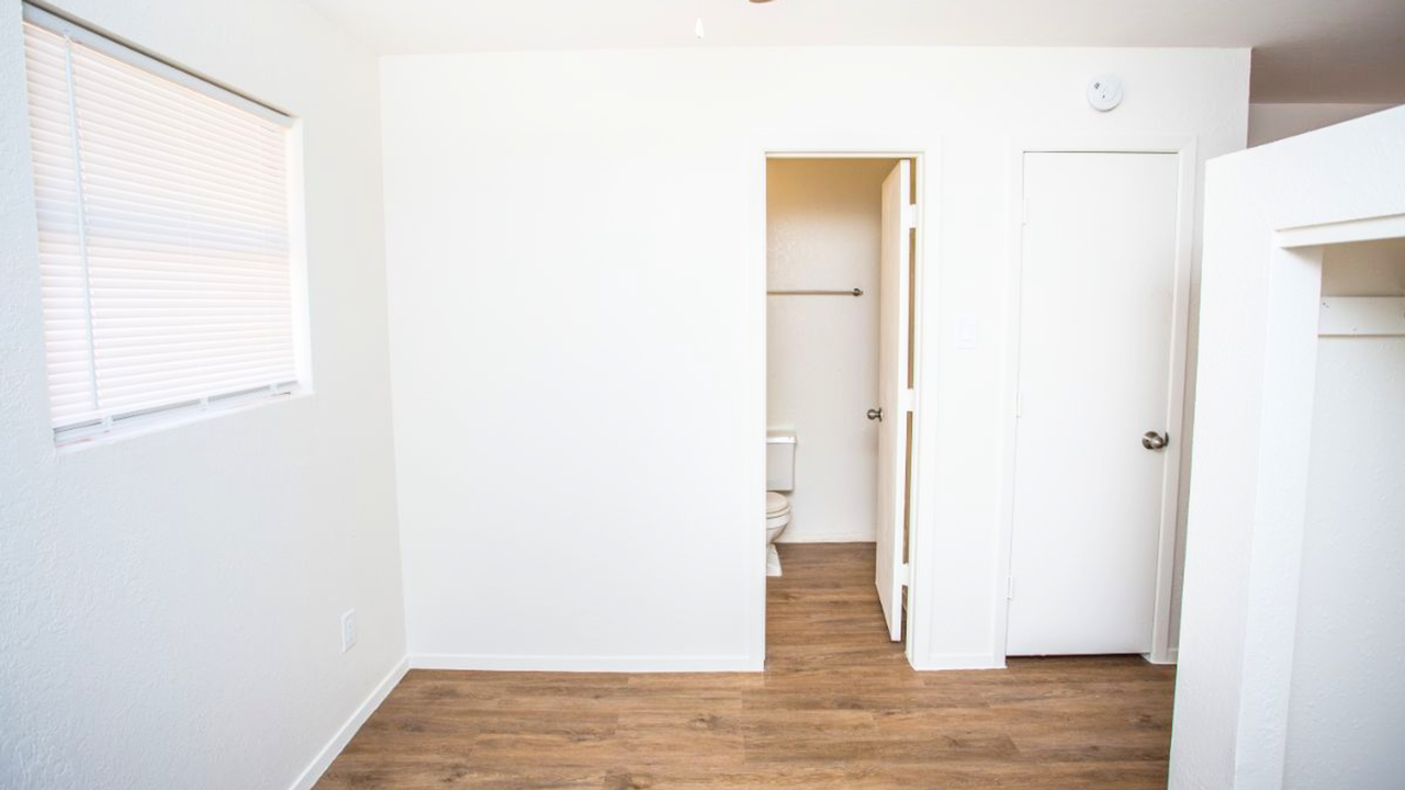 Mary Jane Apartments - Photo 6 of 25