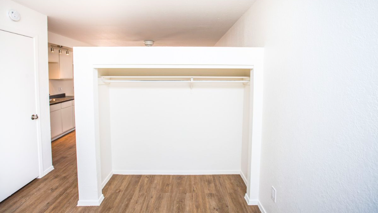 Mary Jane Apartments - Photo 7 of 25