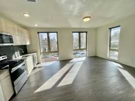 featured image of 1525 N Webster St