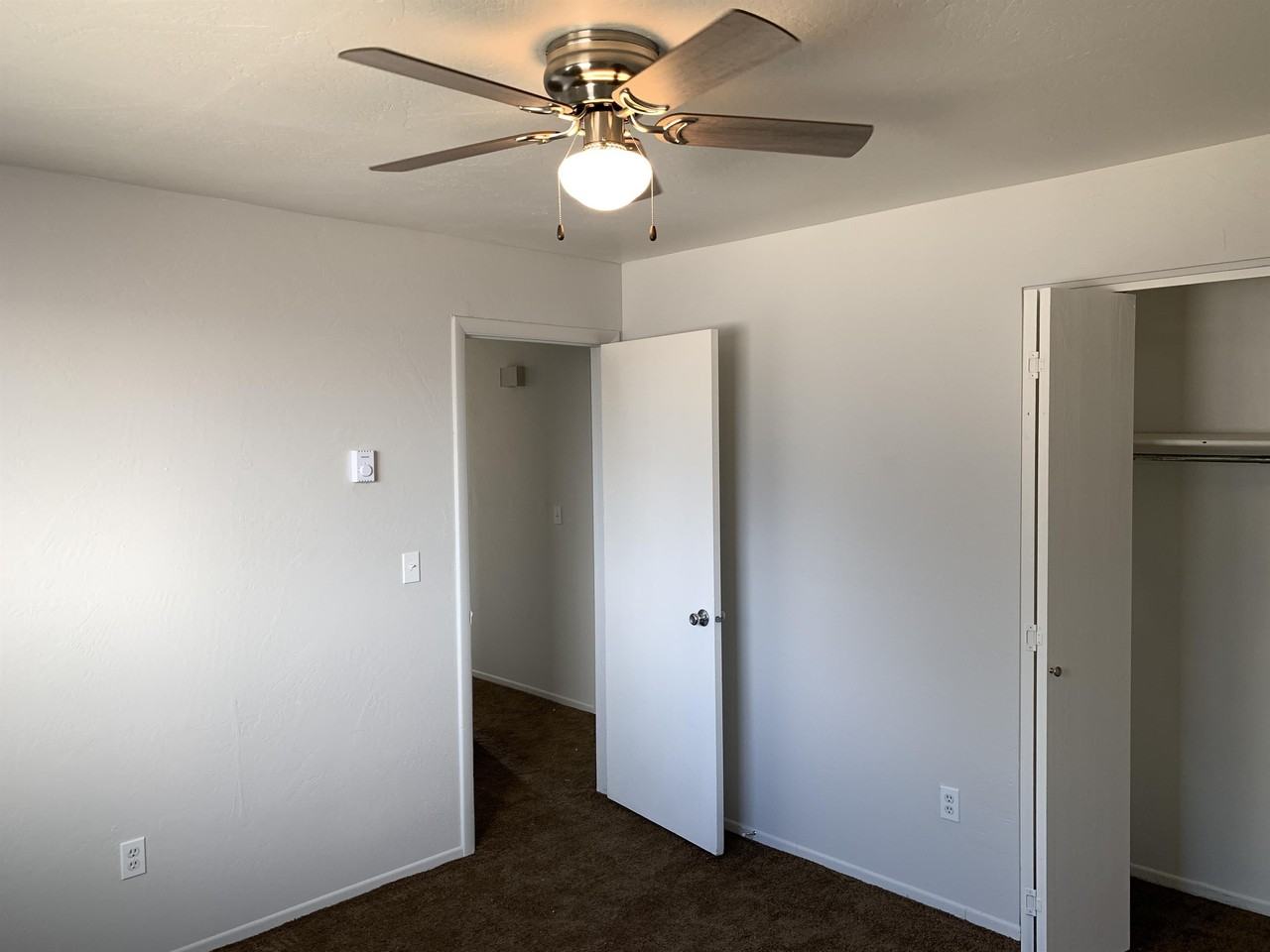 3523 Westlake Dr - Photo 3 of 8