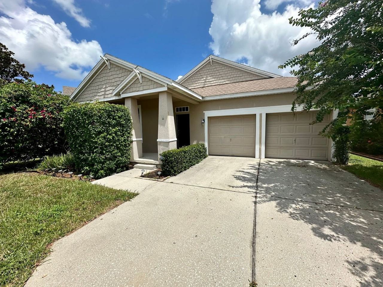 10507 Eastpark Lake Dr - Photo 2 of 27