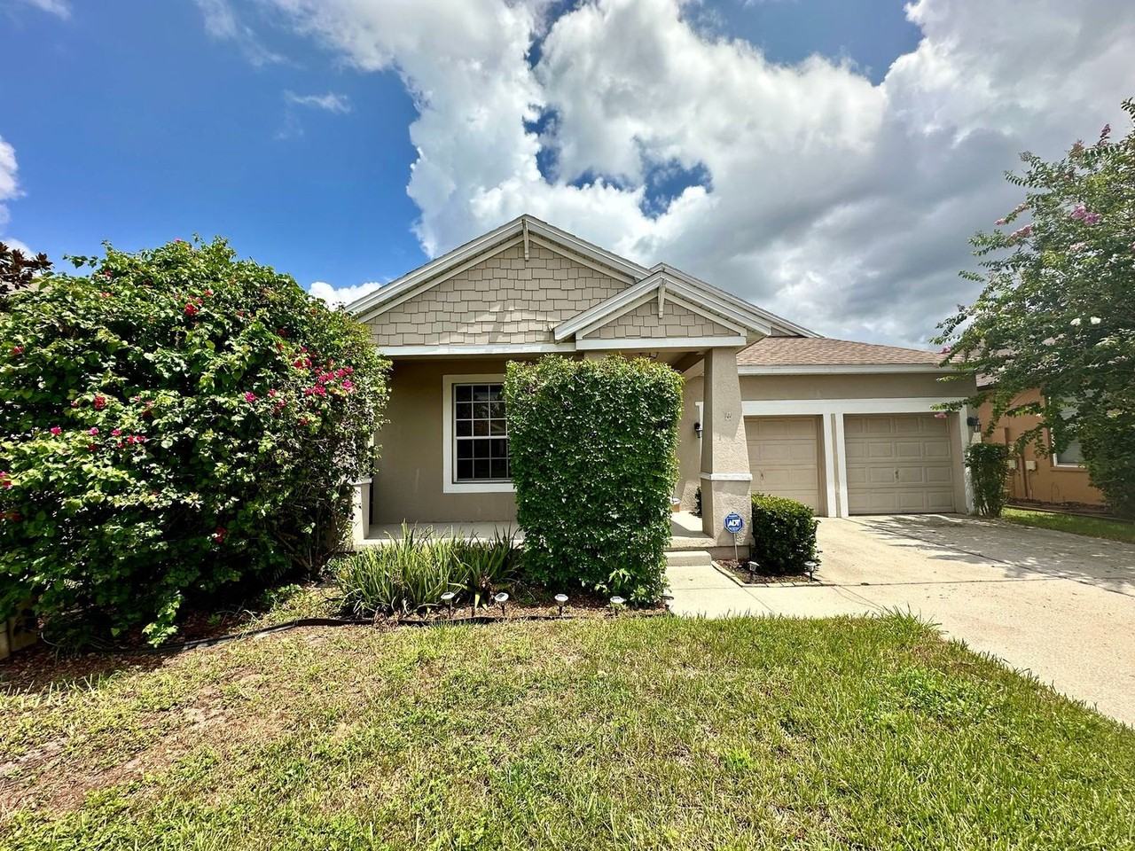 10507 Eastpark Lake Dr - Photo 3 of 27