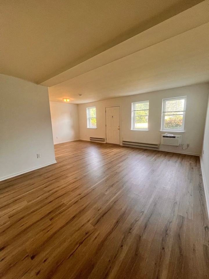 Willow Bend Townhomes - Photo 3 of 14