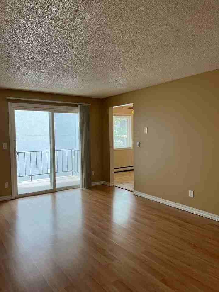 3418 Liberty Rd S #21 - Photo 4 of 7
