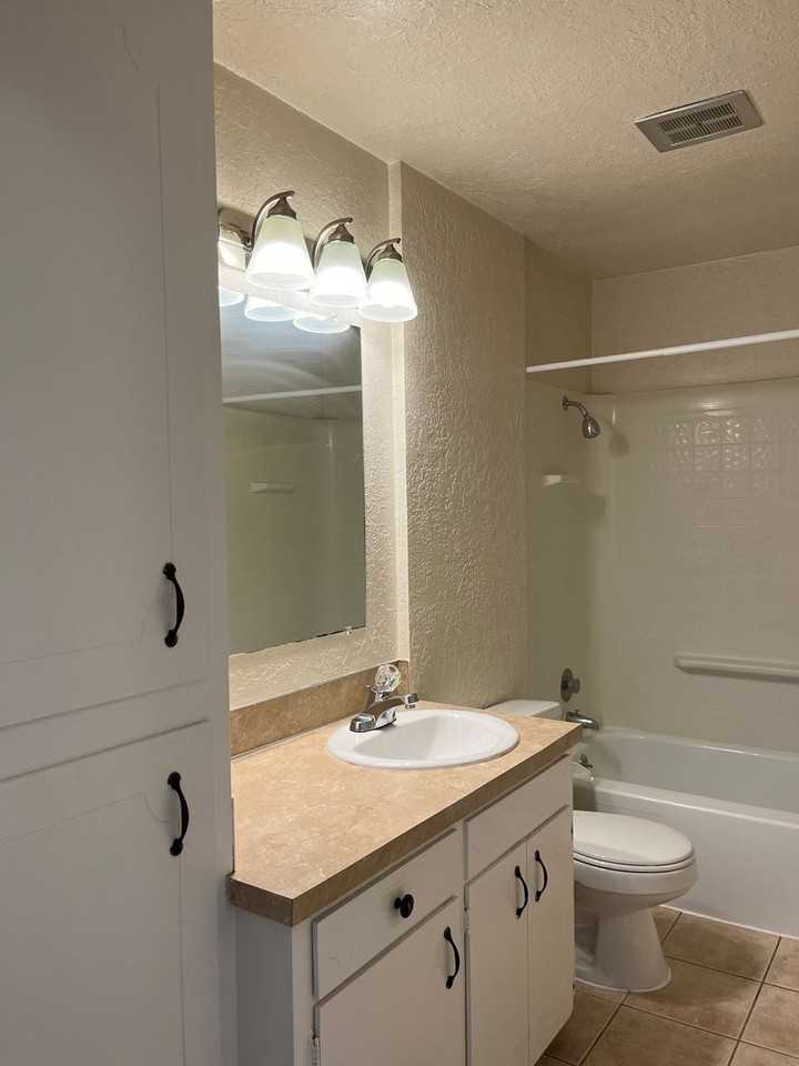 3418 Liberty Rd S #21 - Photo 5 of 7