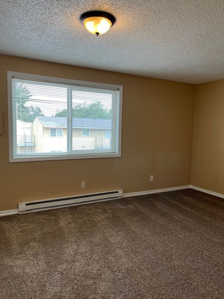 3418 Liberty Rd S #21 - Photo 6 of 7