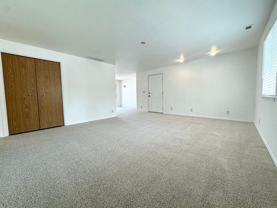 3742 W Rose Hill St #201 - Photo 1 of 1