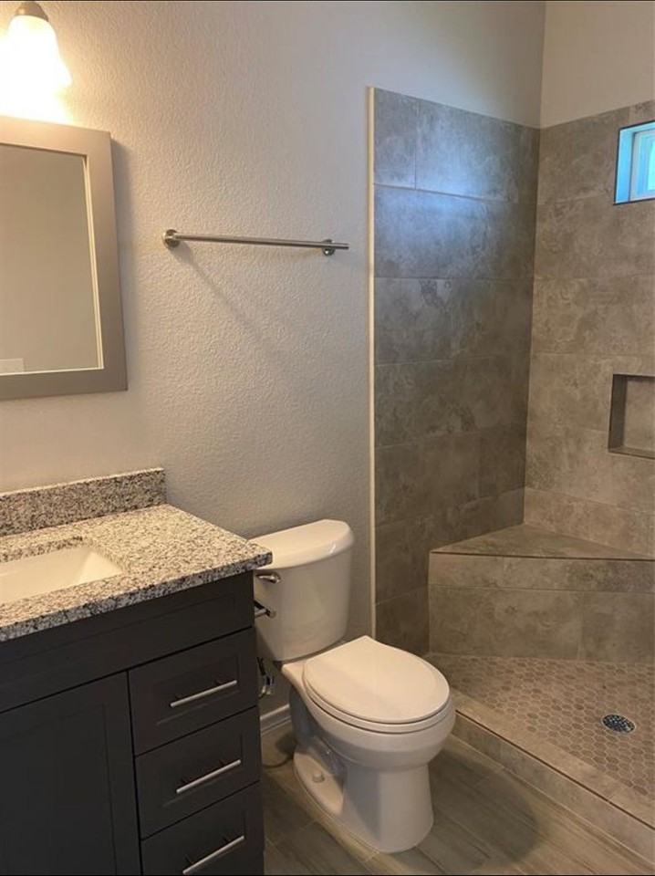 16871 W Ivanhoe - Photo 6 of 11