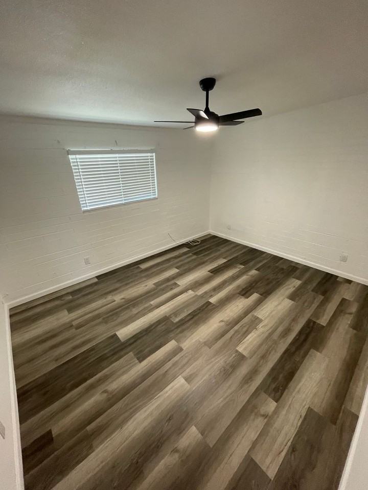9361 W Polk St #4 - Photo 6 of 19