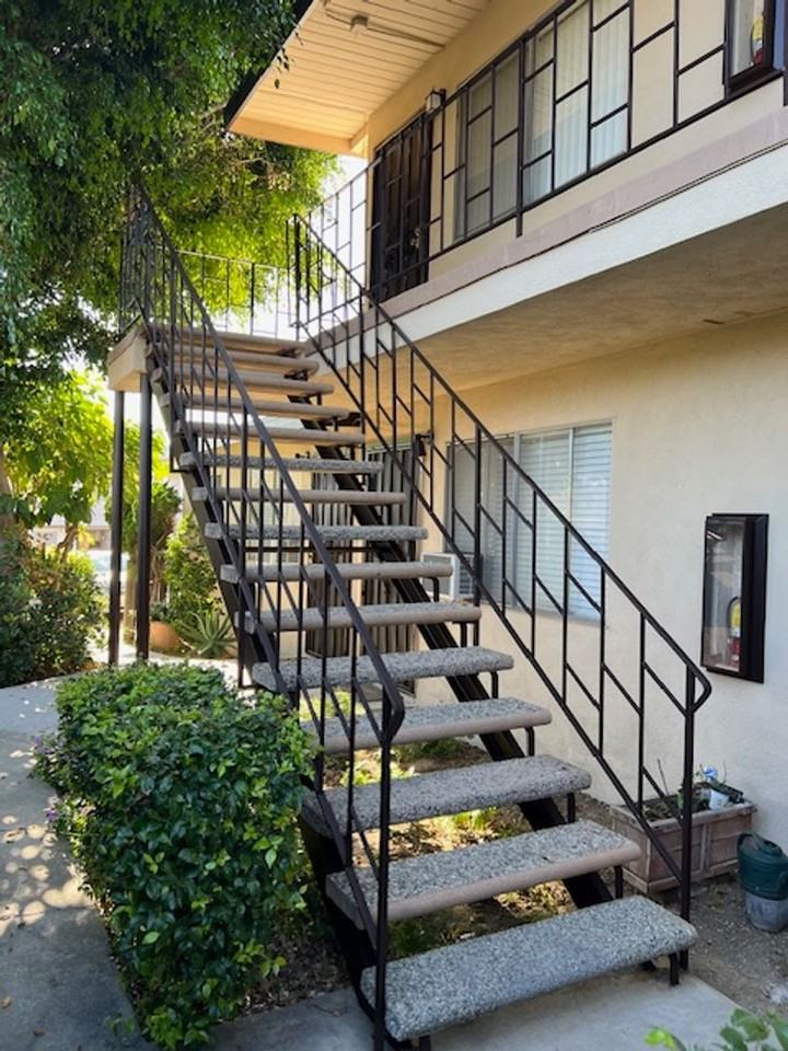 r6251 - Photo 2 of 17