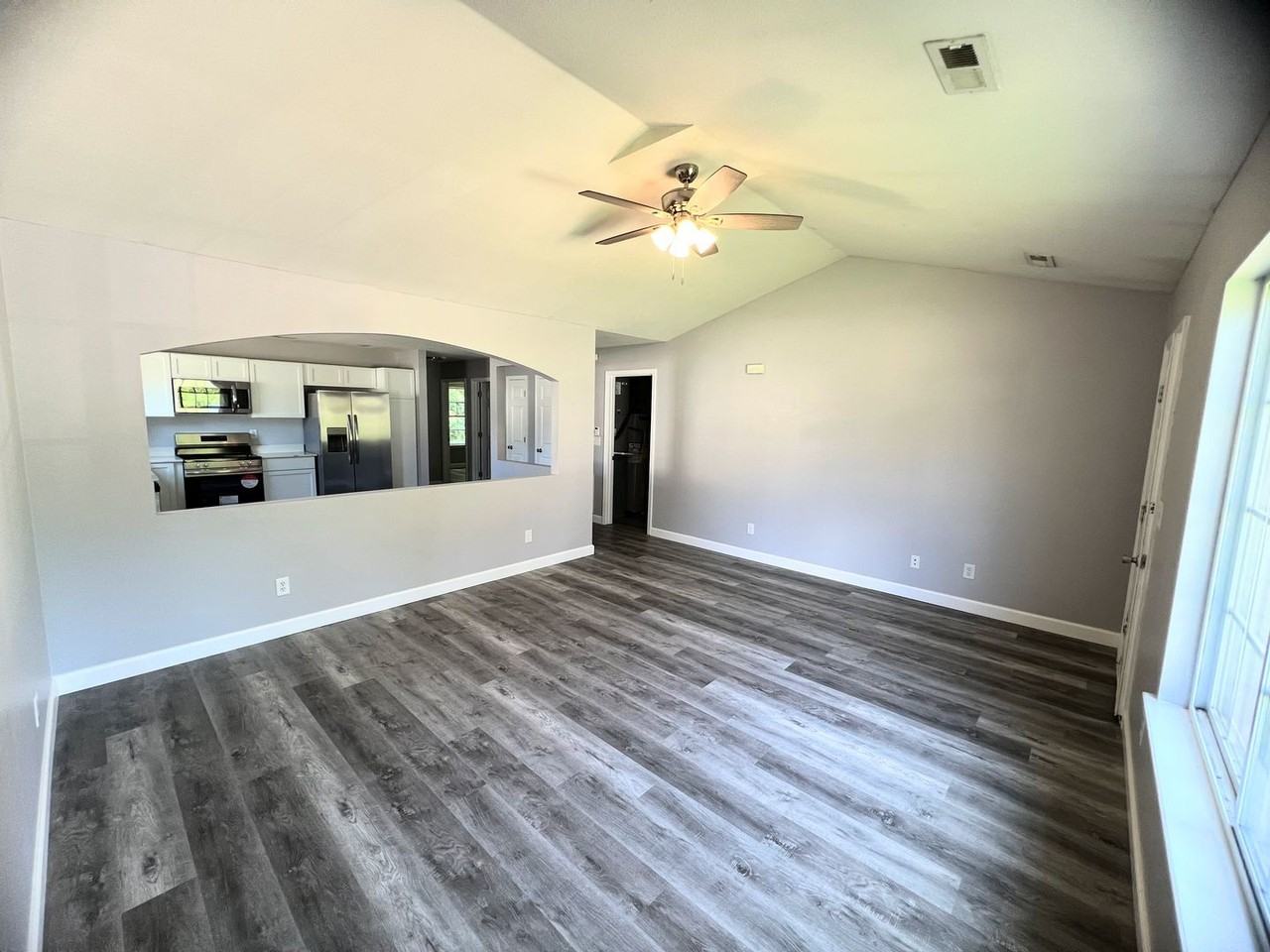 24926 Talladega Rd - Photo 2 of 12