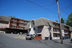 featured image of 825 N Grand Ave