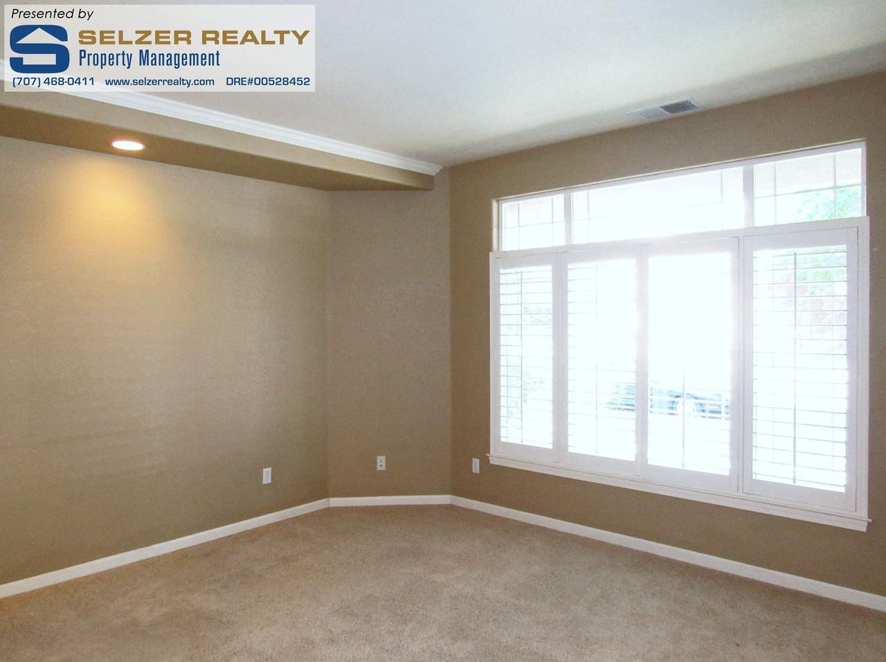 469 Beltrami Dr - Photo 2 of 16