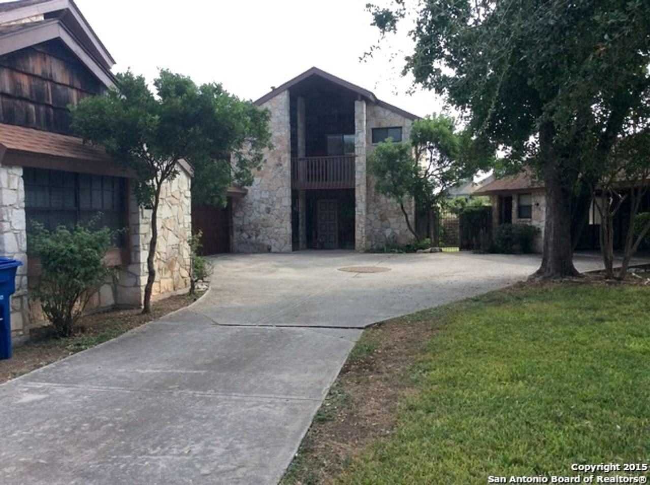 14204 Indian Woods - Photo 2 of 7
