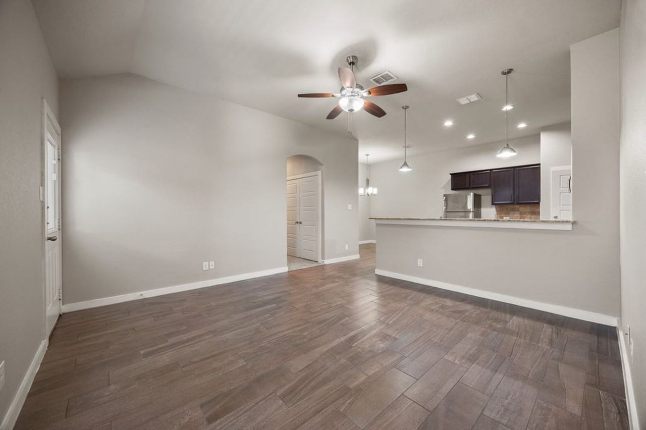 545 Creekside Frst - Photo 2 of 17