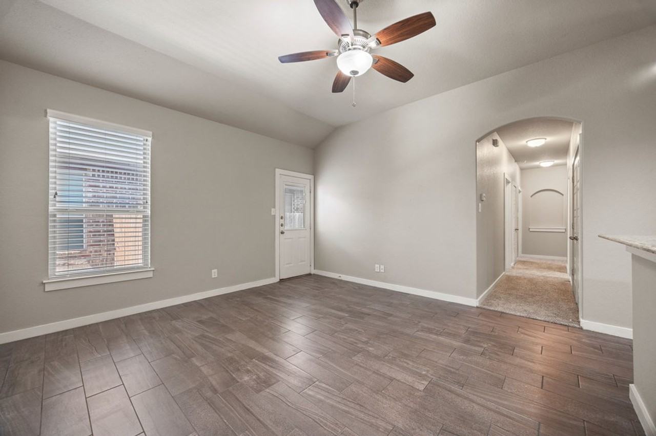 545 Creekside Frst - Photo 3 of 17