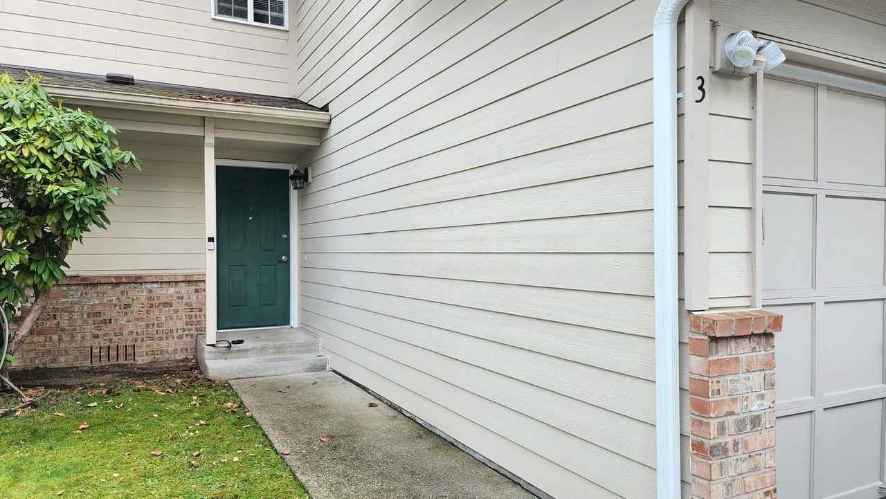 126 W Casino Rd #3 - Photo 2 of 24