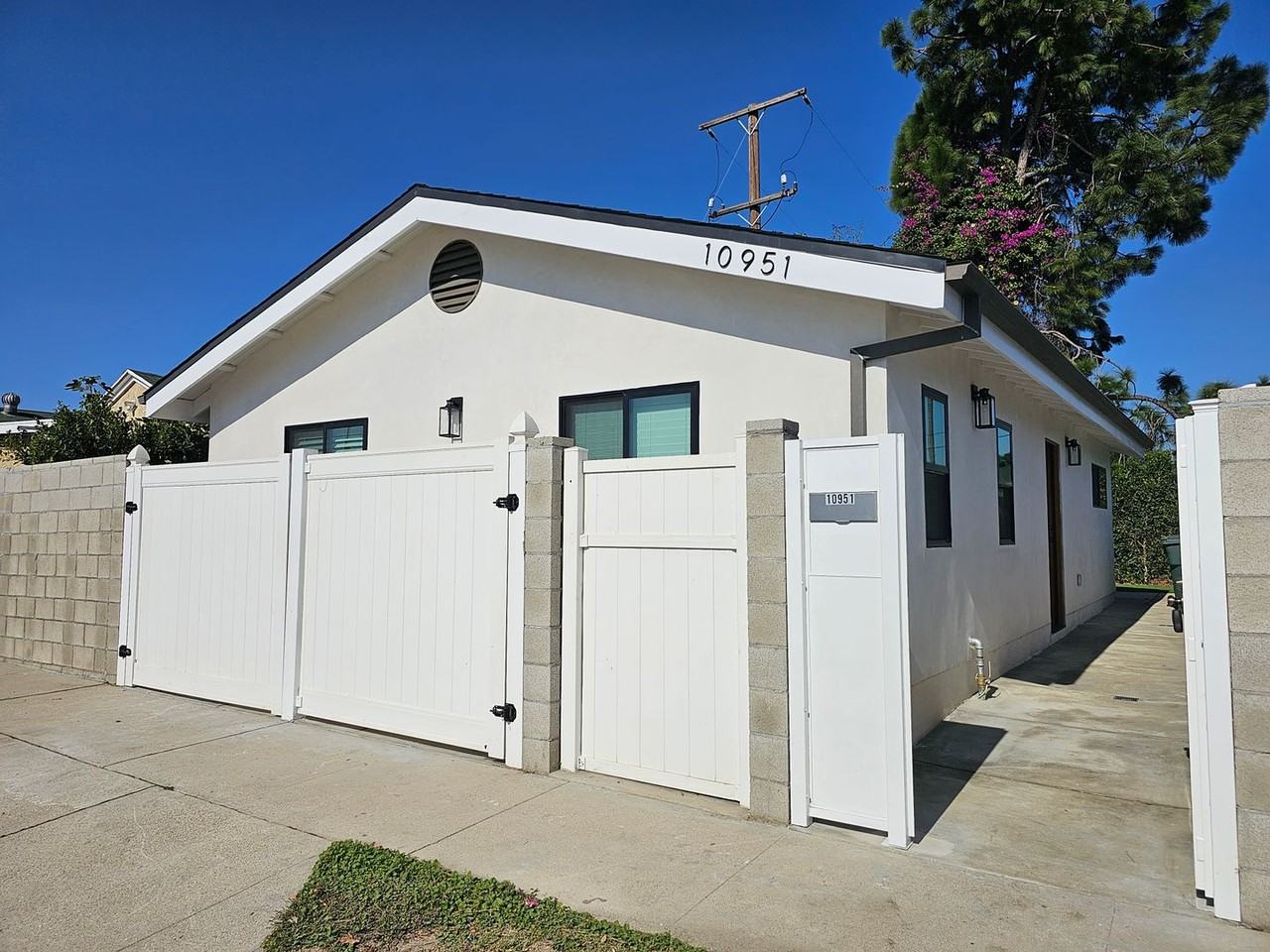10951 Washington Blvd - Photo 2 of 24