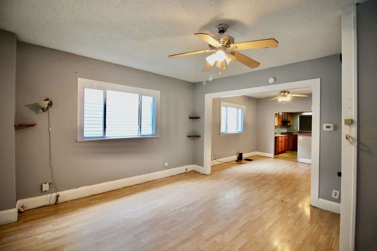 1333 Peck St - Photo 6 of 32