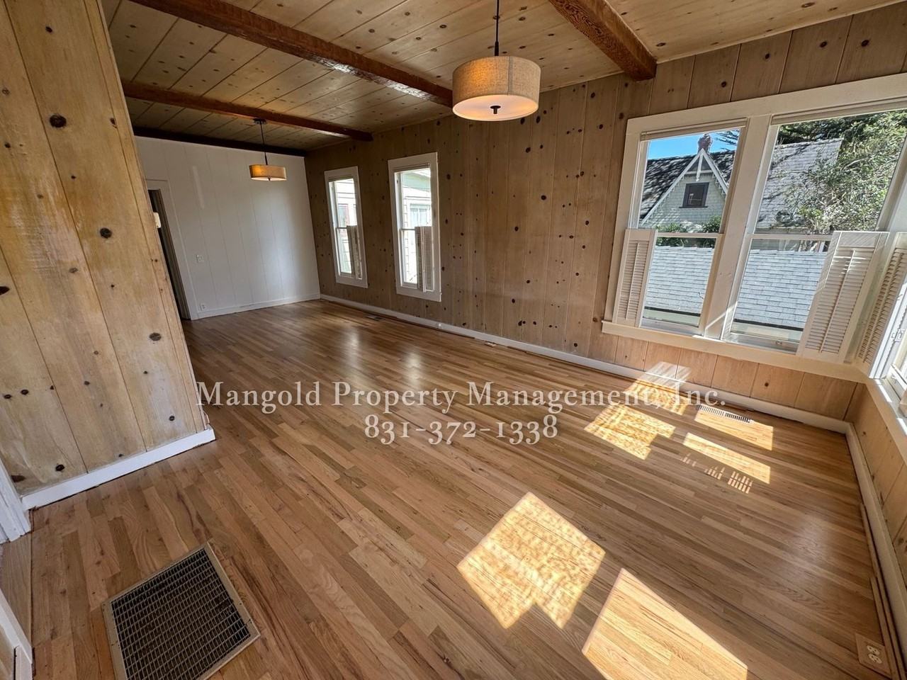 702pine - Photo 3 of 21