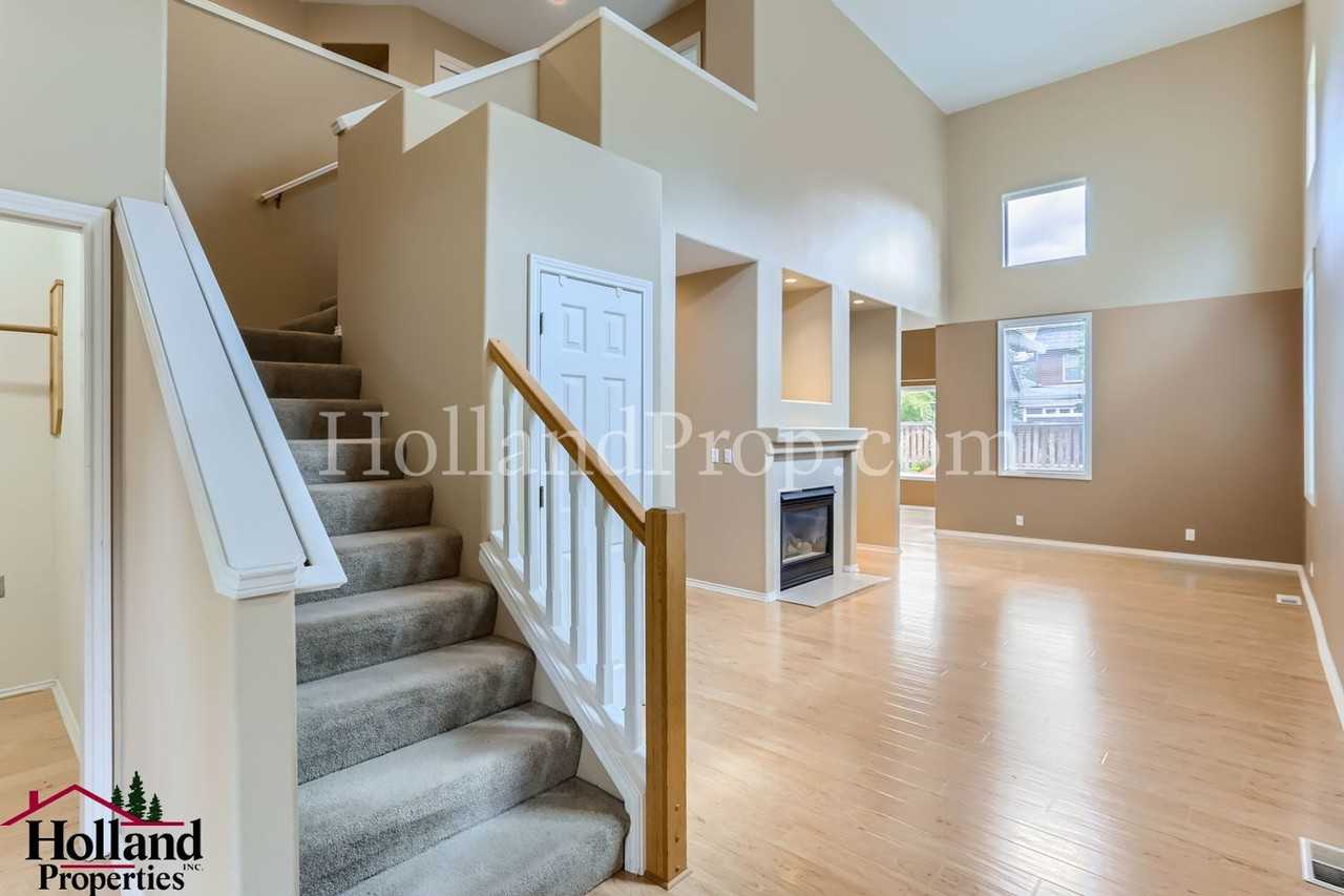 1612 Ne Parkside Dr - Photo 6 of 28