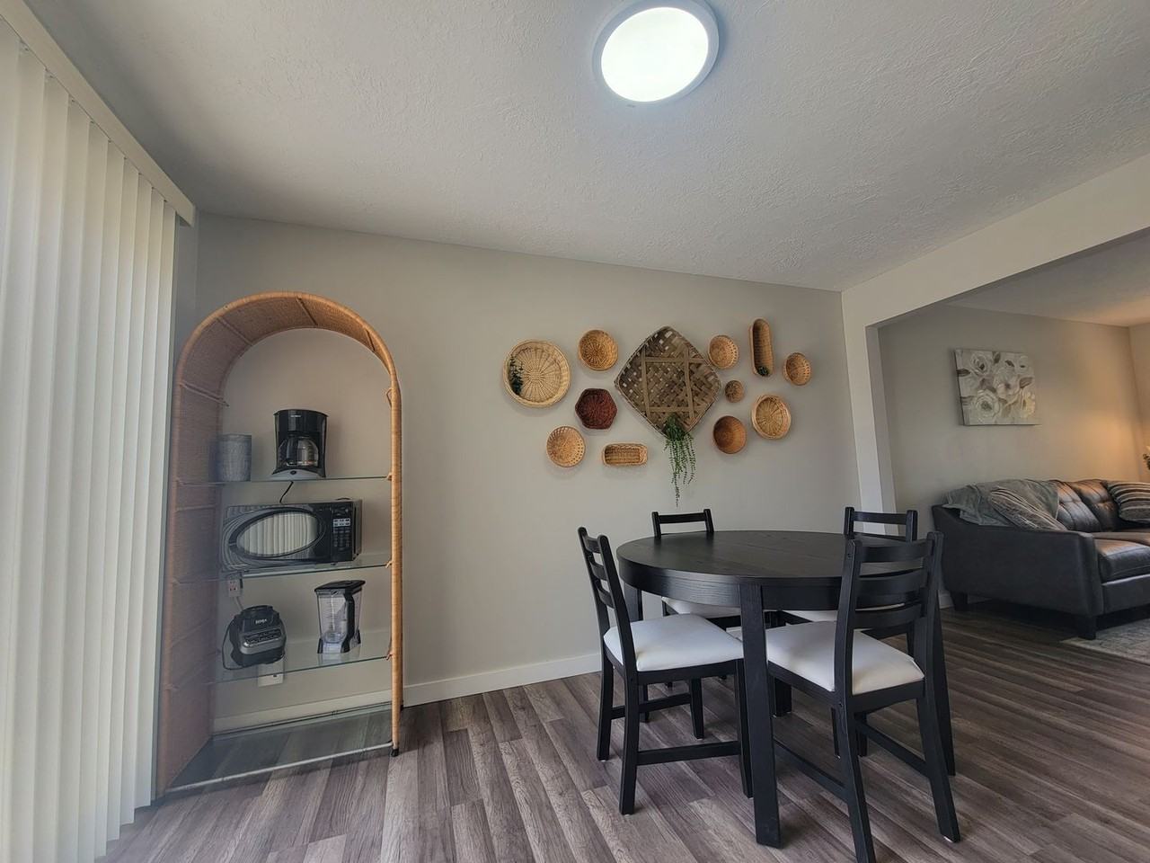 1222 S Security Ln - Photo 3 of 16