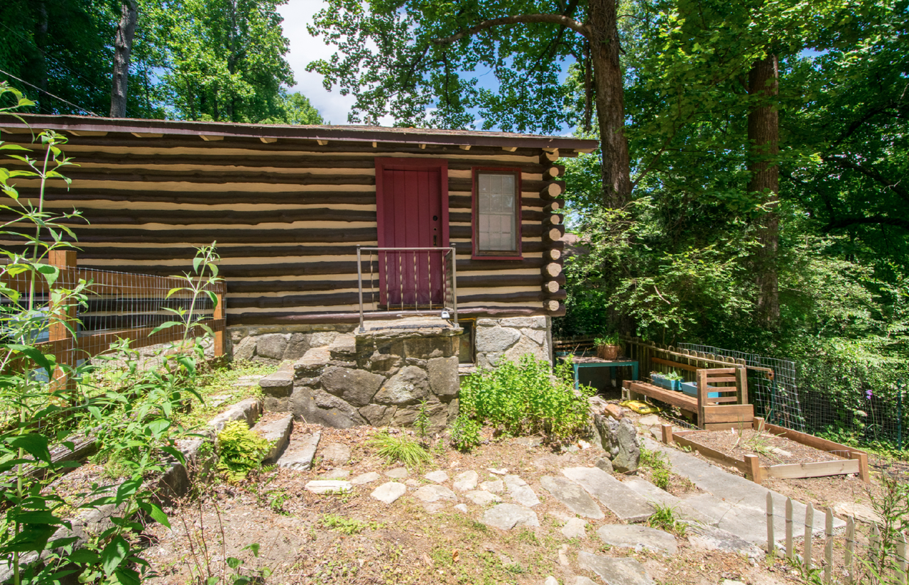 117 Lake Dr - Photo 4 of 28