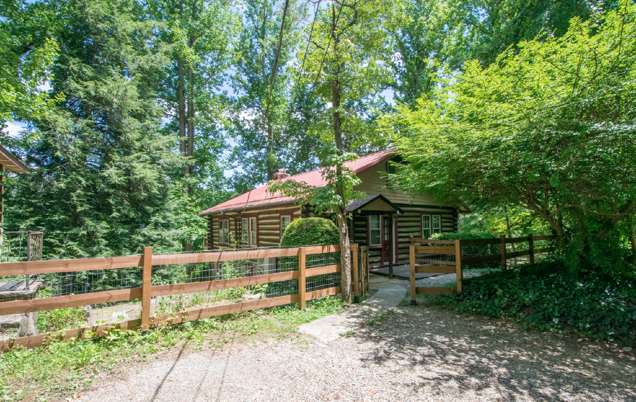 117 Lake Dr - Photo 6 of 28