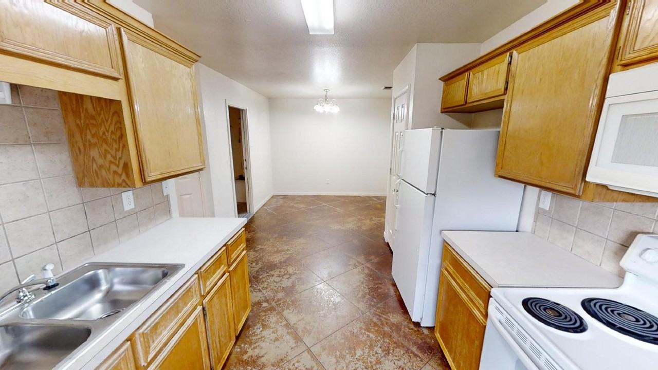 803 Harley Dr #B - Photo 7 of 28