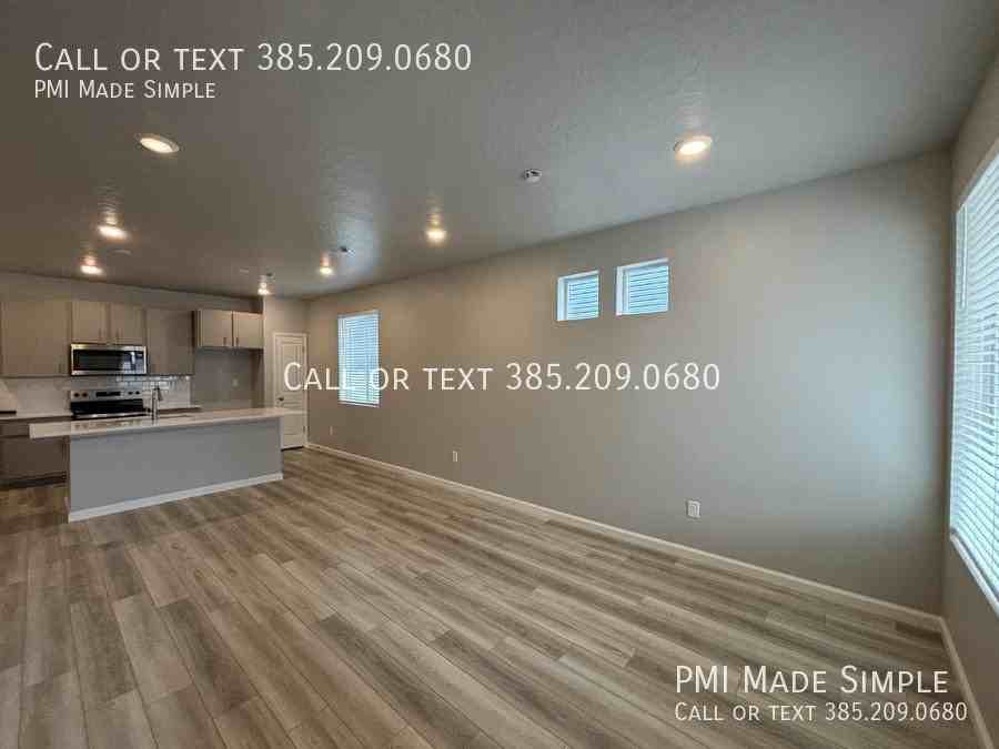 124 N Colonnade Rd - Photo 3 of 22