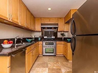 49 Saint Michaels Ct #NA - Photo 3 of 13