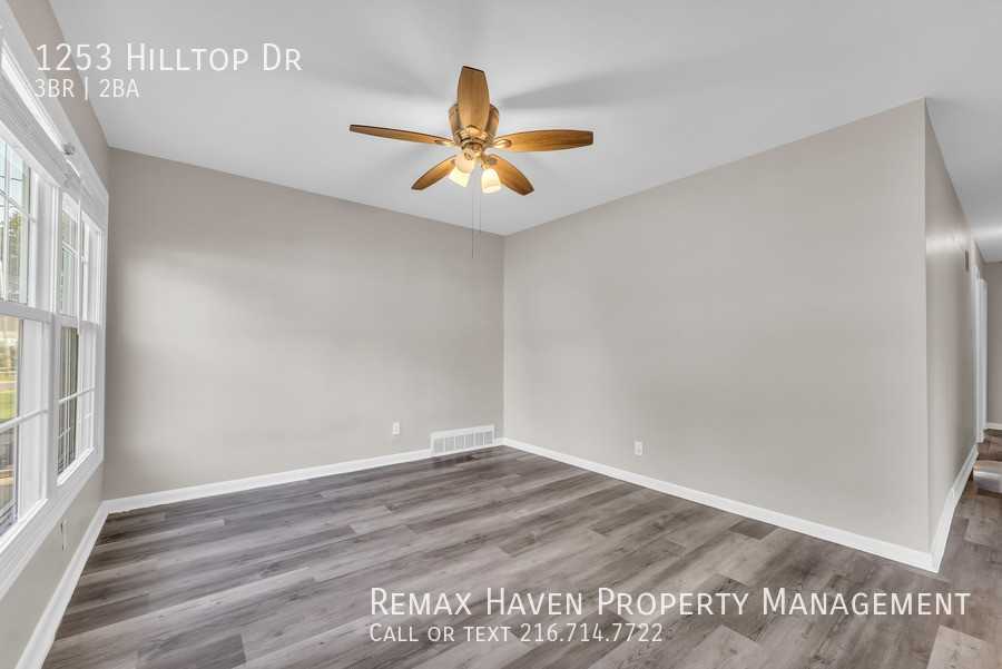 1253 Hilltop Dr - Photo 3 of 26