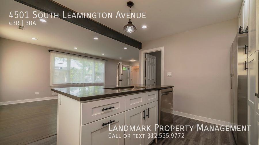 4501 S Leamington Ave - Photo 2 of 33
