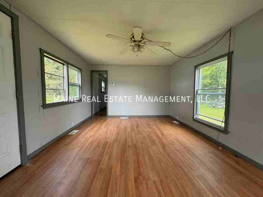 17 Park Dr - Photo 2 of 9