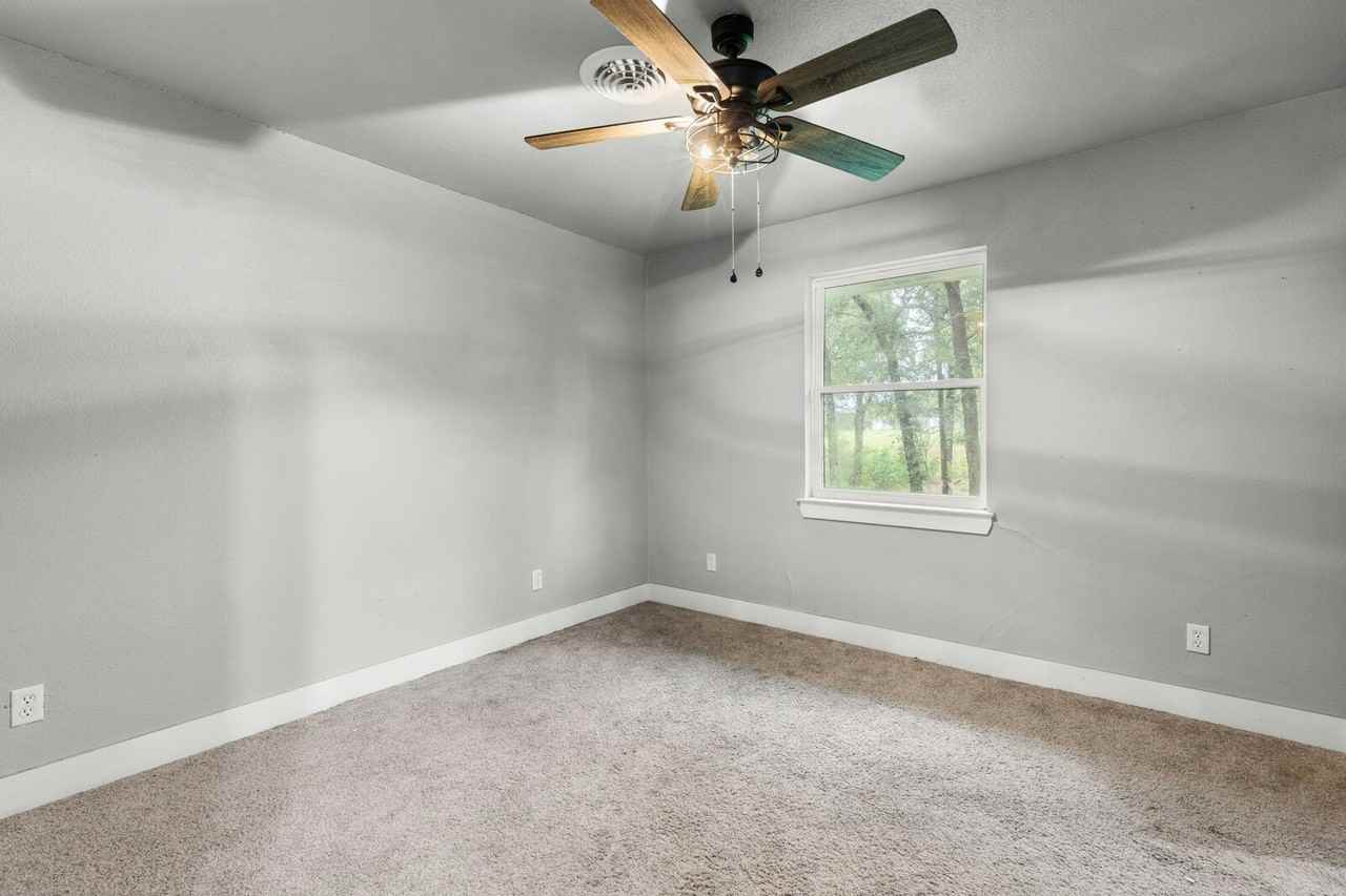 256 Candyce Drive, Unit 4 - Photo 3 of 9