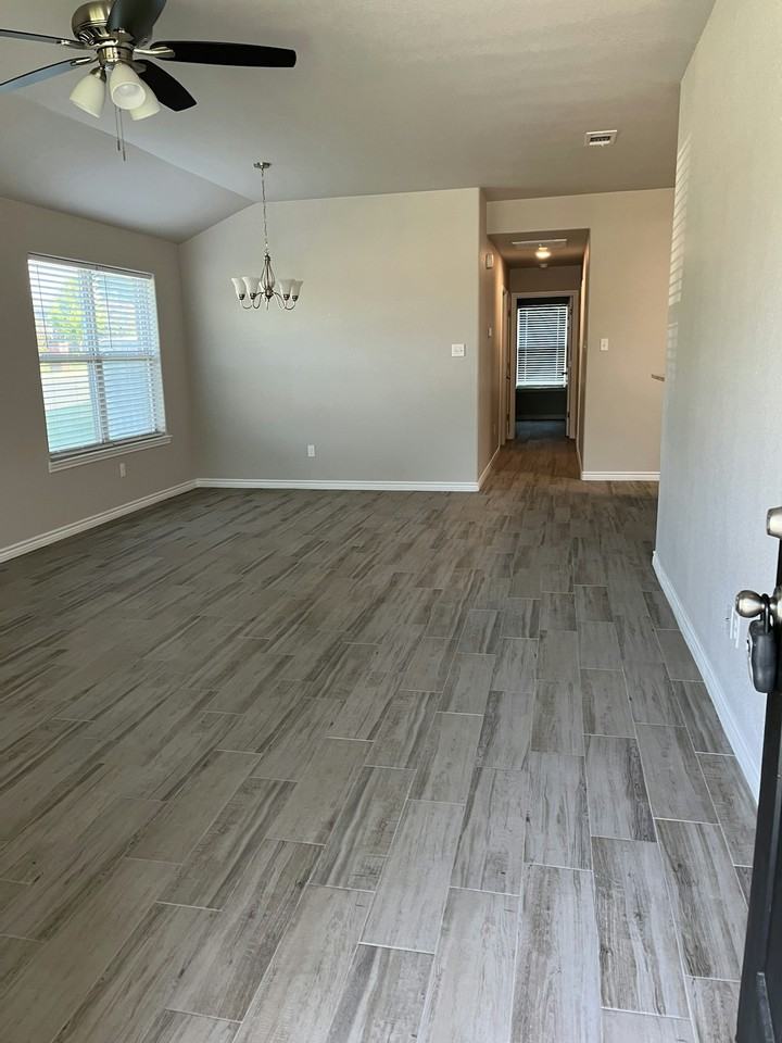 340 Arnold Drive, Unit A - Photo 7 of 25