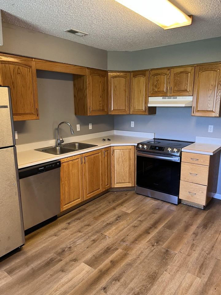 117 Southeast 1161 - Photo 3 of 18