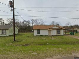 featured image of 107 Willowbrook Dr